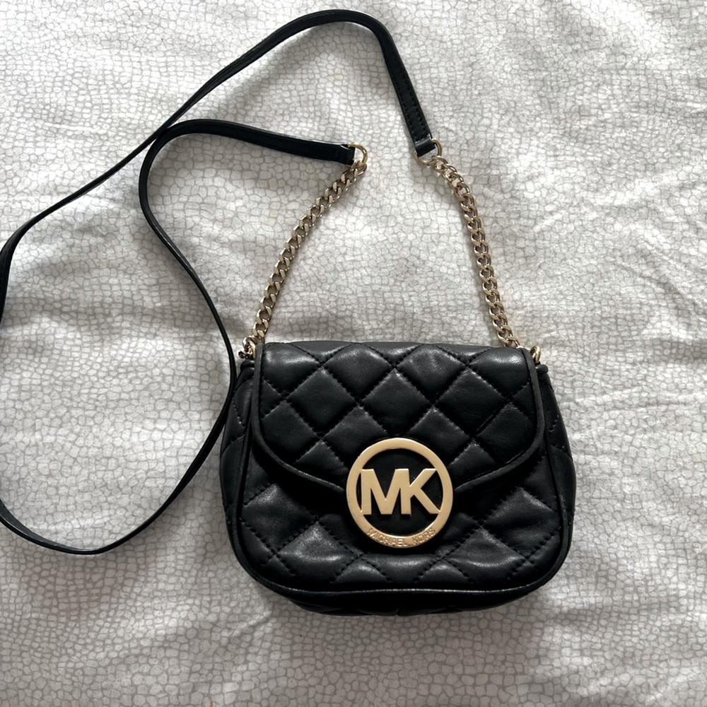 Michael Kors Quilted Crossbody - Black